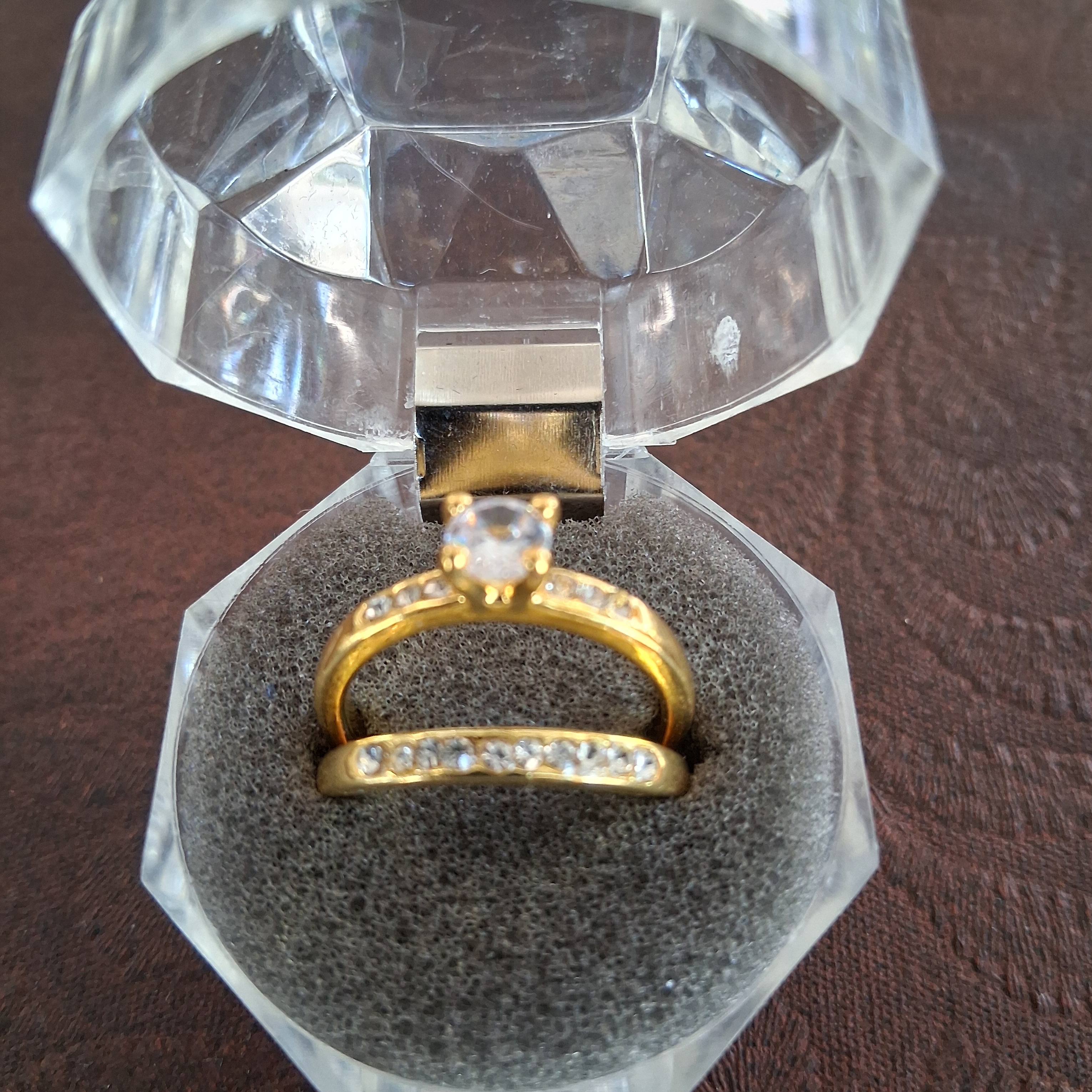 Elegant Gold Wedding Ring Set With Clear Stones, Size 7.